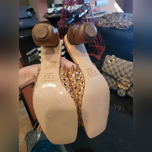 NORTHFLEET Clara Mule with Wooden Heel - Picture 12 of 12